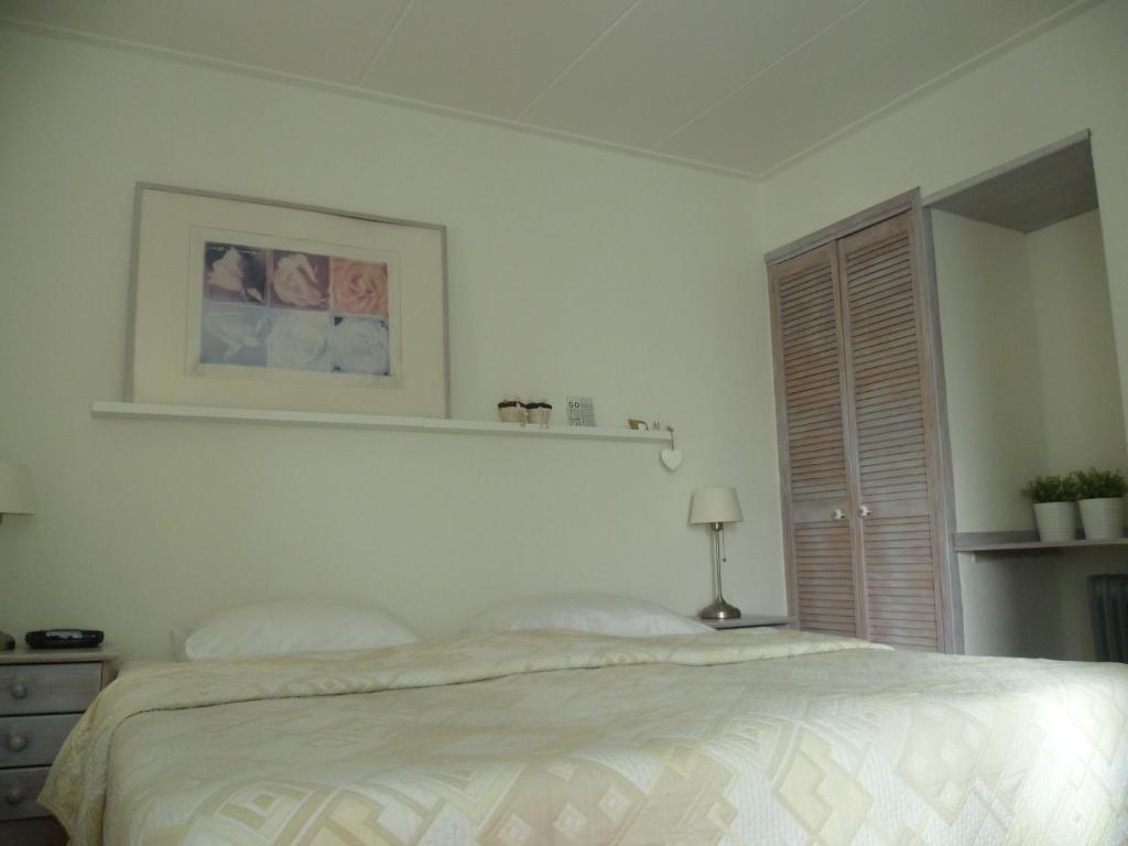 Hotel Oranje 2*