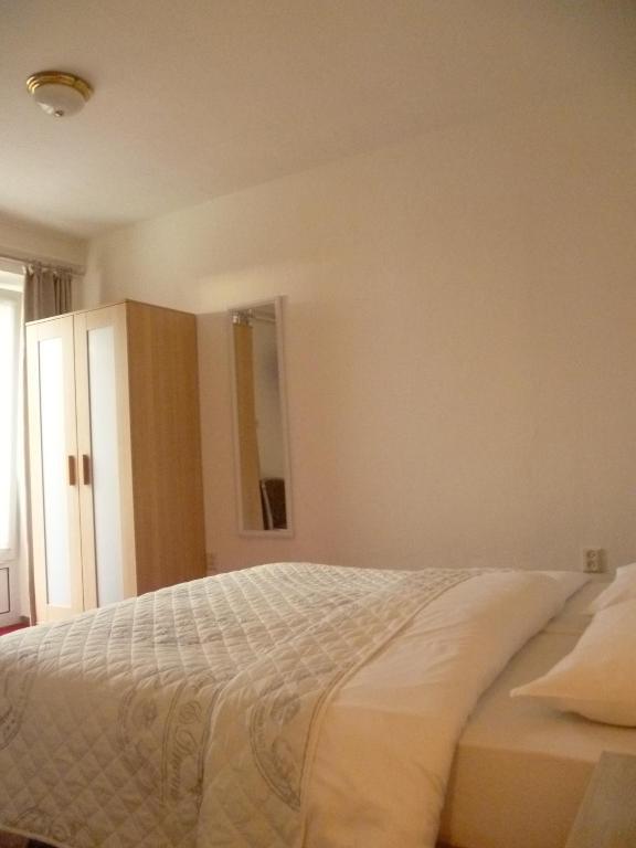 Hotel Oranje 2*